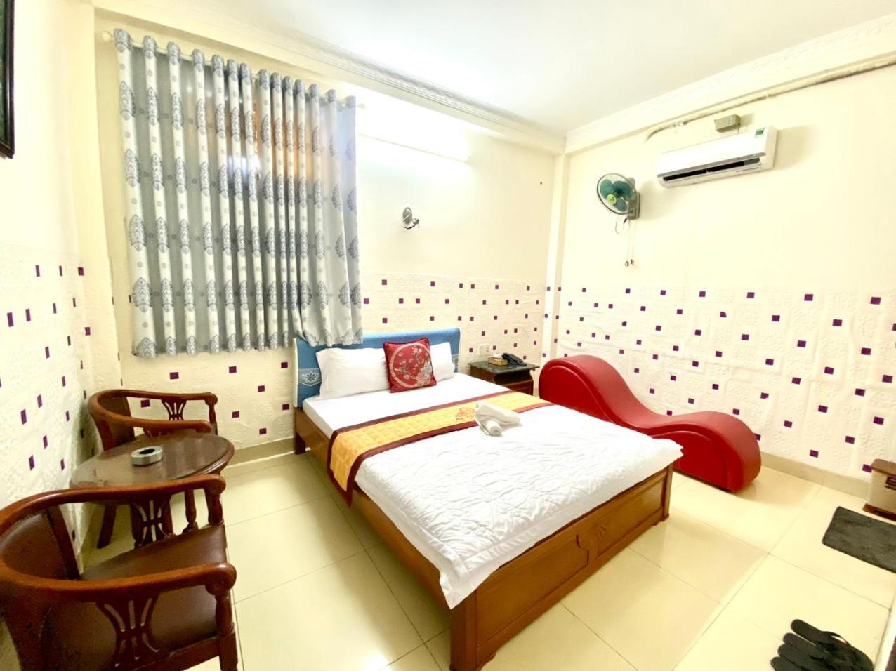 Duc Anh Hotel 2 Vung Tau Buitenkant foto
