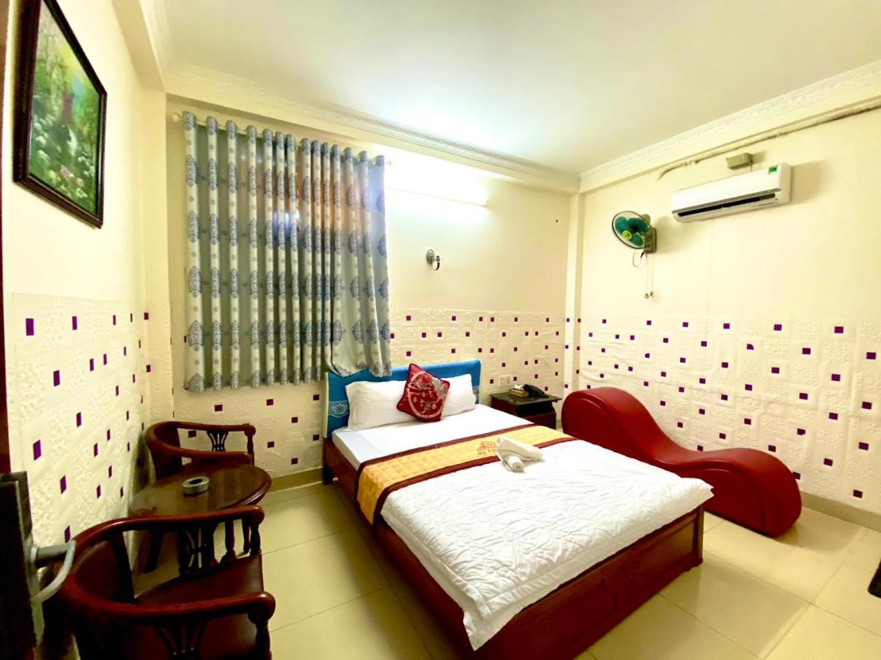 Duc Anh Hotel 2 Vung Tau Buitenkant foto