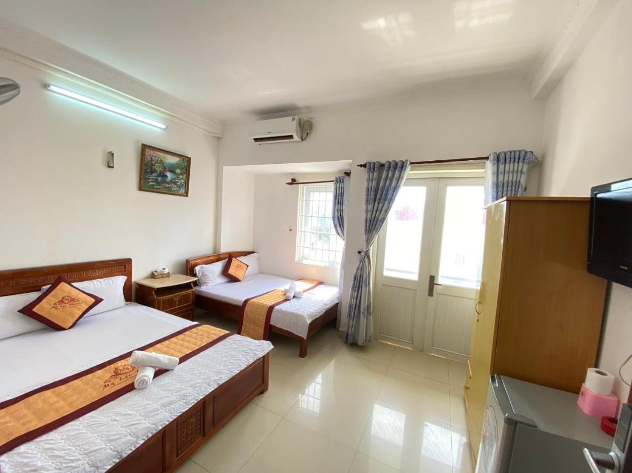 Duc Anh Hotel 2 Vung Tau Buitenkant foto