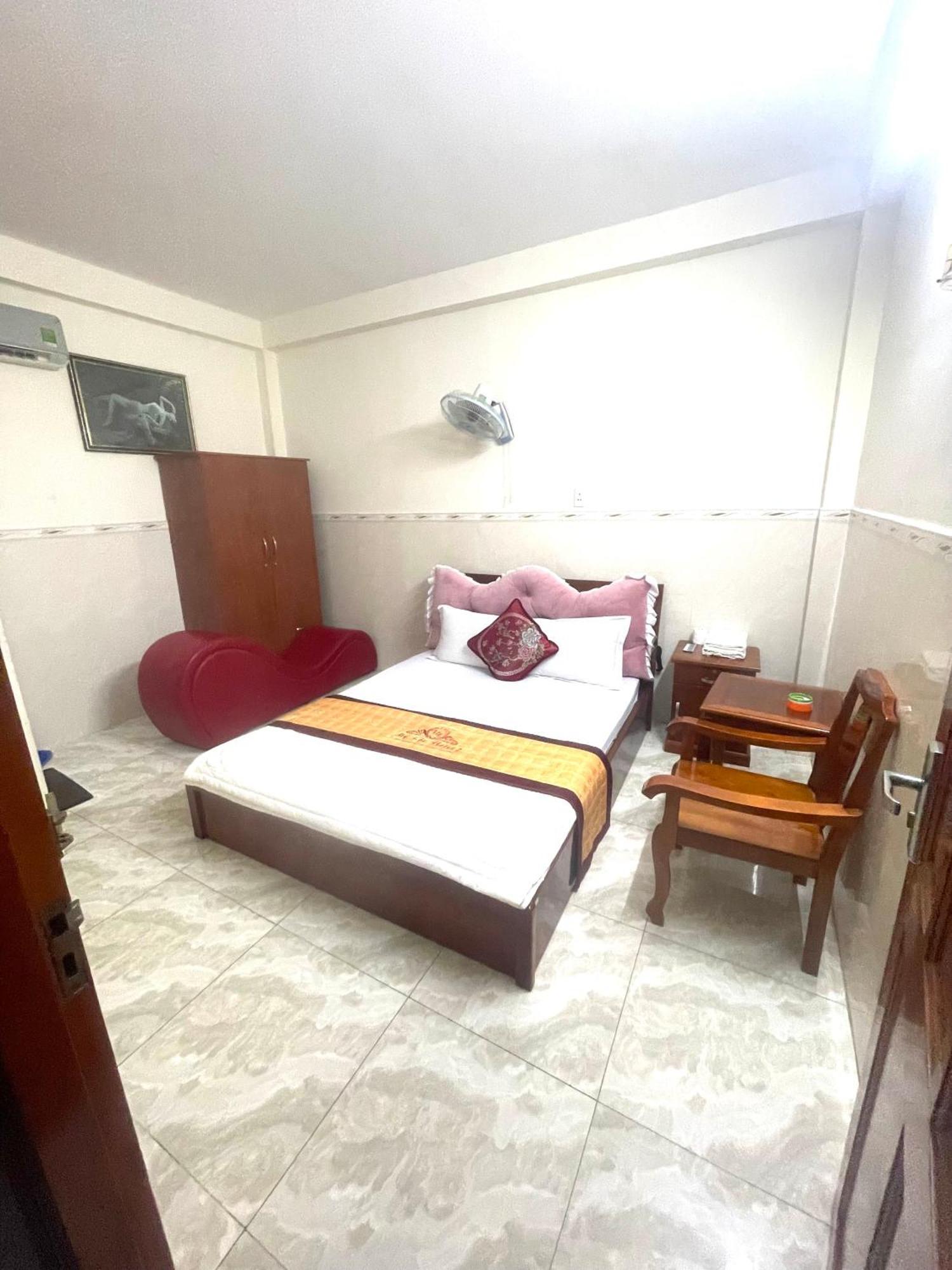 Duc Anh Hotel 2 Vung Tau Buitenkant foto
