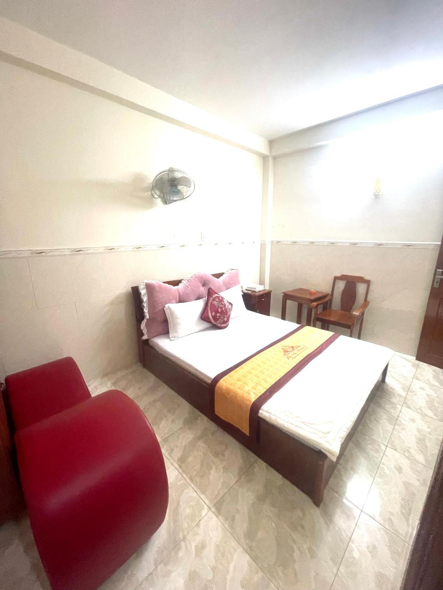 Duc Anh Hotel 2 Vung Tau Buitenkant foto